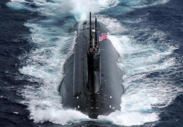 中国有多少核潜艇（中国2050年8核4常12艘航母）-2