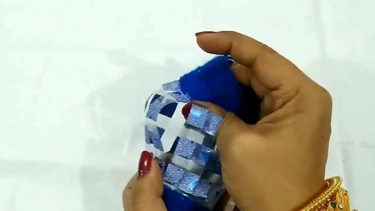 手工小课堂，带你学习如何用塑料瓶制作七彩灯笼挂饰（图解）