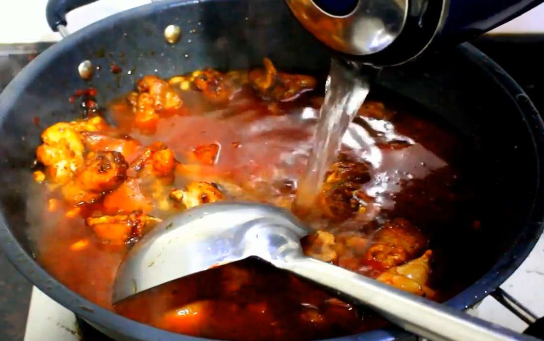 黄豆烧猪蹄，烹饪方法都在这，制作简单，飘香美味老少皆宜